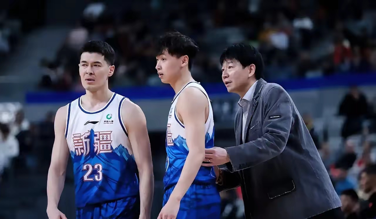 新疆队遭逢波折，千难万难逆转成功