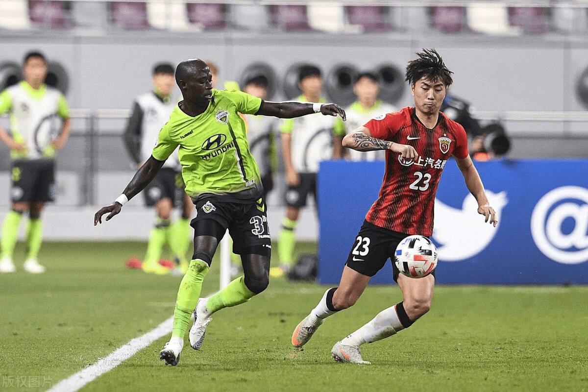 开云体育中国-冰岛队不负众望，坚守阵地取得胜利的简单介绍