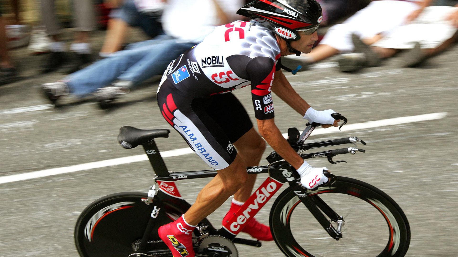 森林狼逆转马刺,约基奇成为关键先生,一场战术与意志的较量