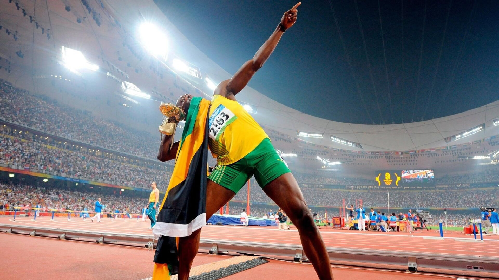 开云体育下载-萨拉赫一锤定音！牙买加式火力压制那不勒斯，利物浦欧冠关键战现关键先生